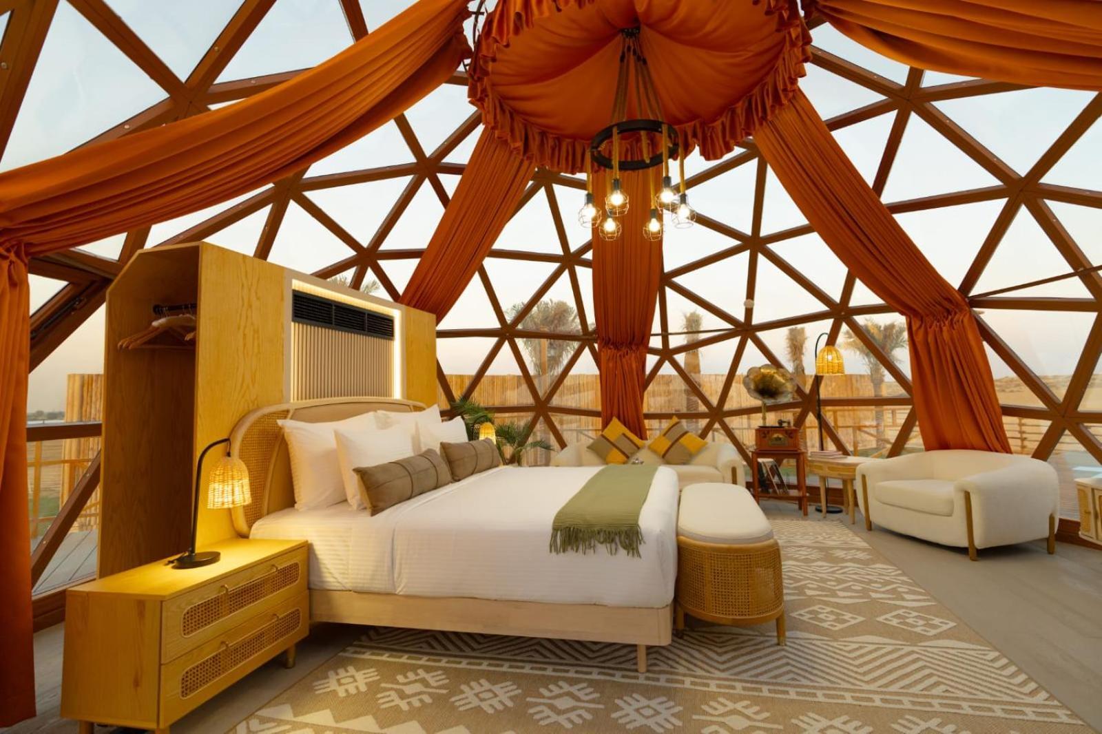 Al Marmoom Oasis Luxury Experiential Desert Resort ドバイ エクステリア 写真